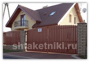 Штакетник для забора под дерево в Астане